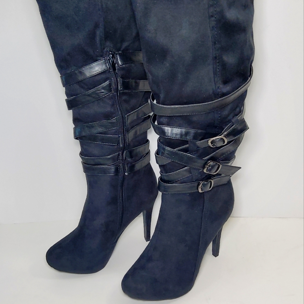 Twisted Boots - Picture 10 of 12